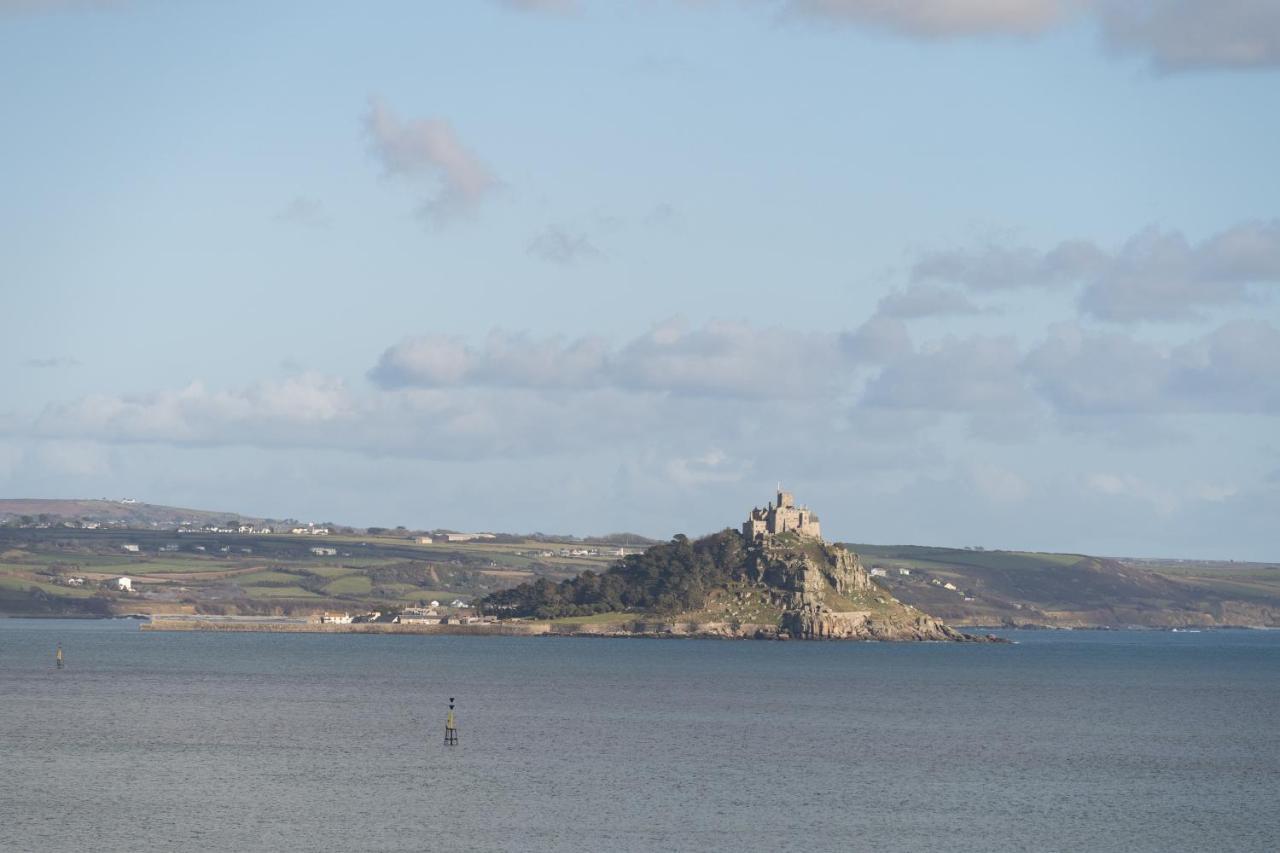 Stunning Views Over Mounts Bay With Balcony Penzance Eksteriør billede