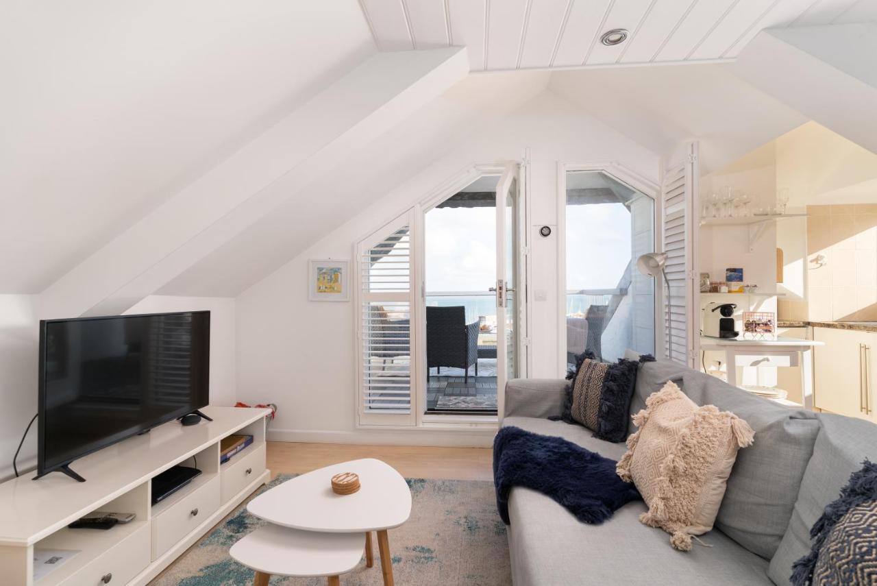 Stunning Views Over Mounts Bay With Balcony Penzance Eksteriør billede